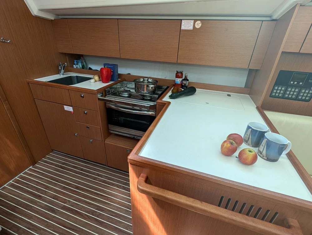 Bavaria C42 (Blue Eyes)  - 8