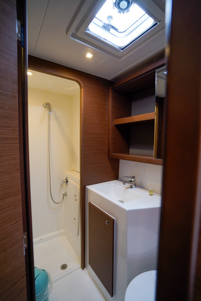 Photo #27 - Lagoon 42 - 4 + 2 cab. (Vesper) en Trogir - 40227