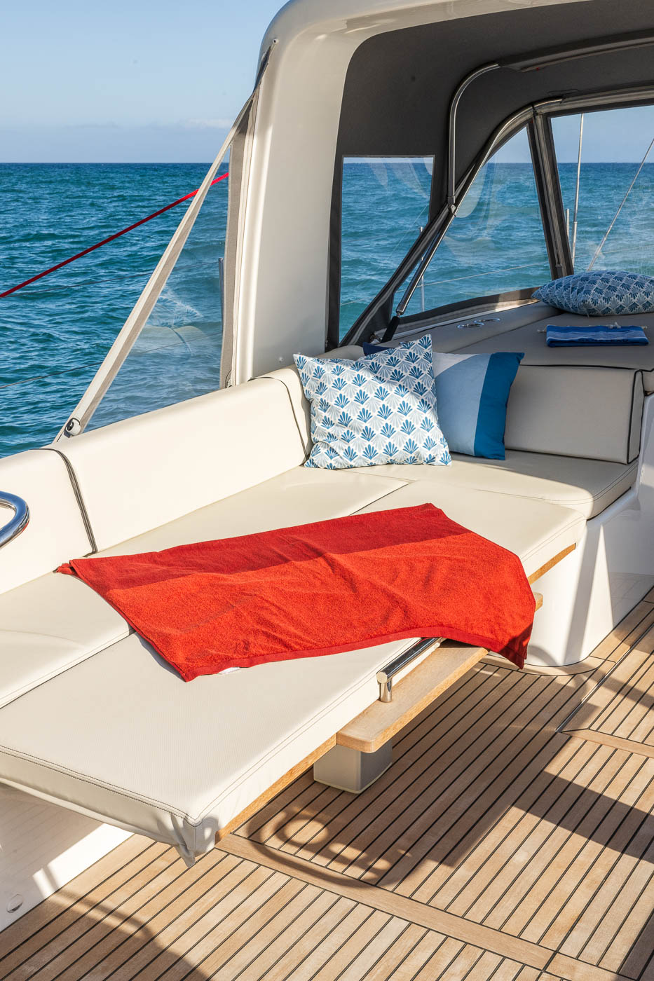 Photo #9 - Oceanis 60 - 3 + 1 cab. (Infinity) in Kastela - 40229