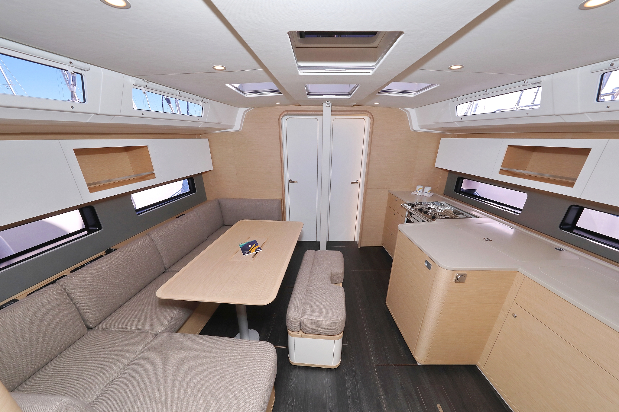 Photo #41 - Dufour 41 - 4 cab. (Wild Rose) en Primosten - 40232