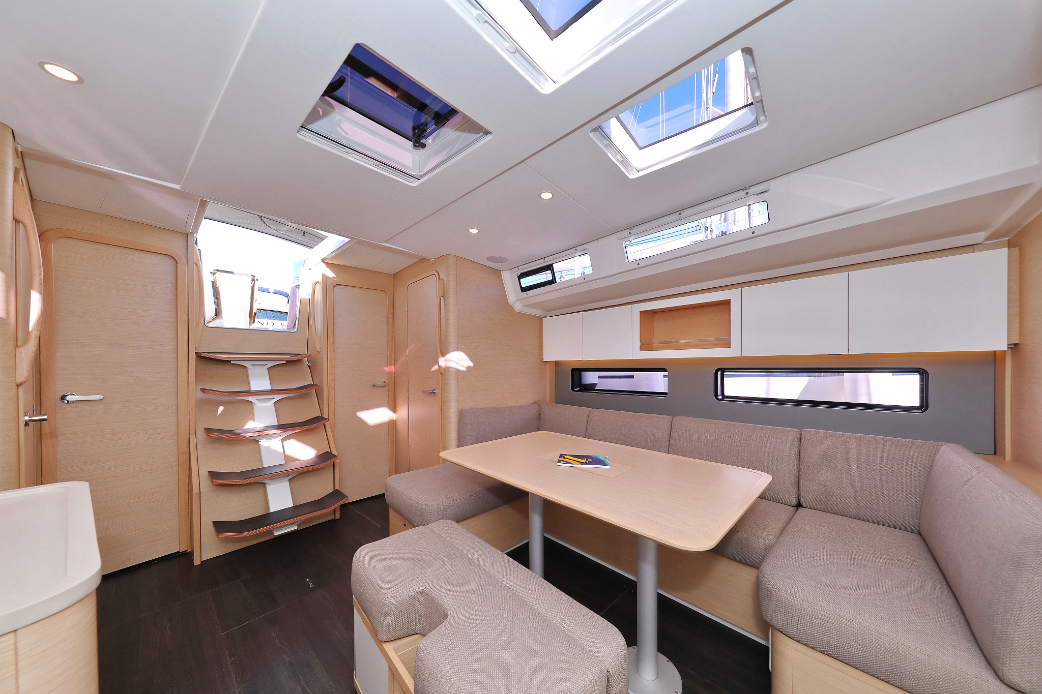Photo #7 - Dufour 41 - 4 cab. (Wild Rose) en Primosten - 40232