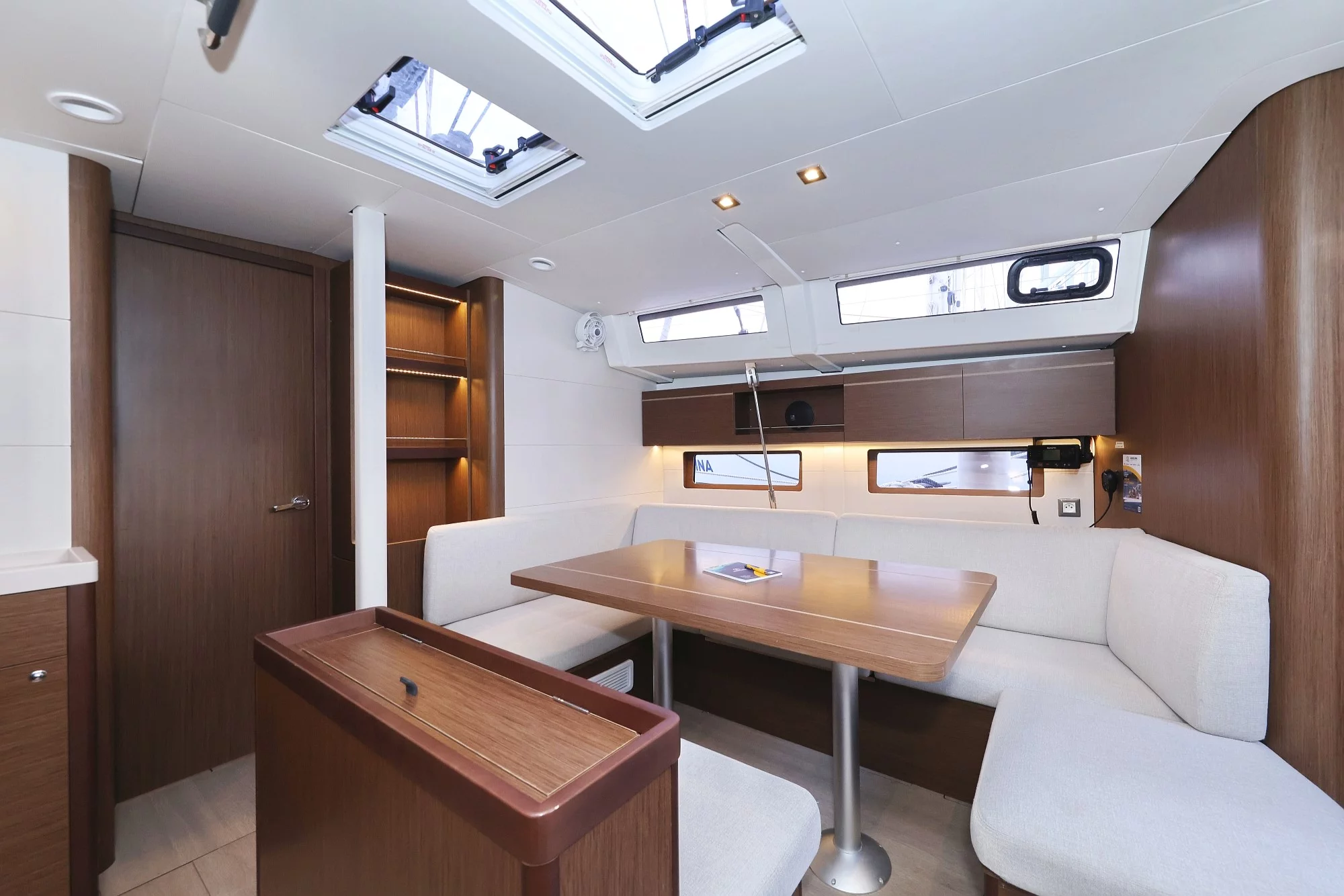 Oceanis 46.1 - 4 cab. (Zeppelin)  - 29