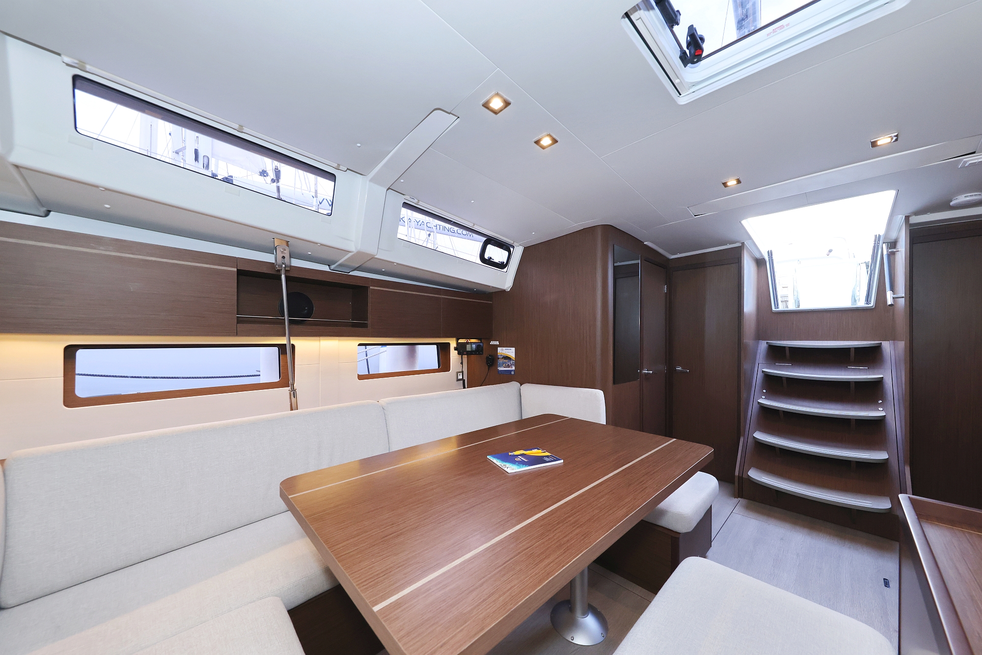 Photo #32 - Oceanis 46.1 - 4 cab. (Zeppelin) en Primosten - 40233