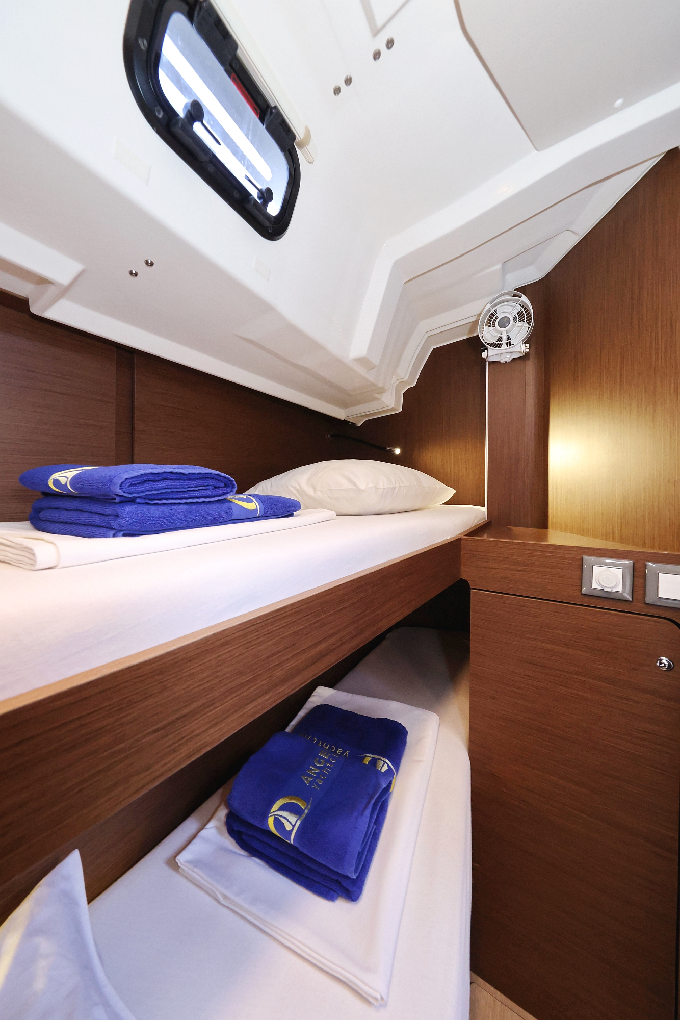 Photo #39 - Oceanis 46.1 - 4 cab. (Zeppelin) en Primosten - 40233