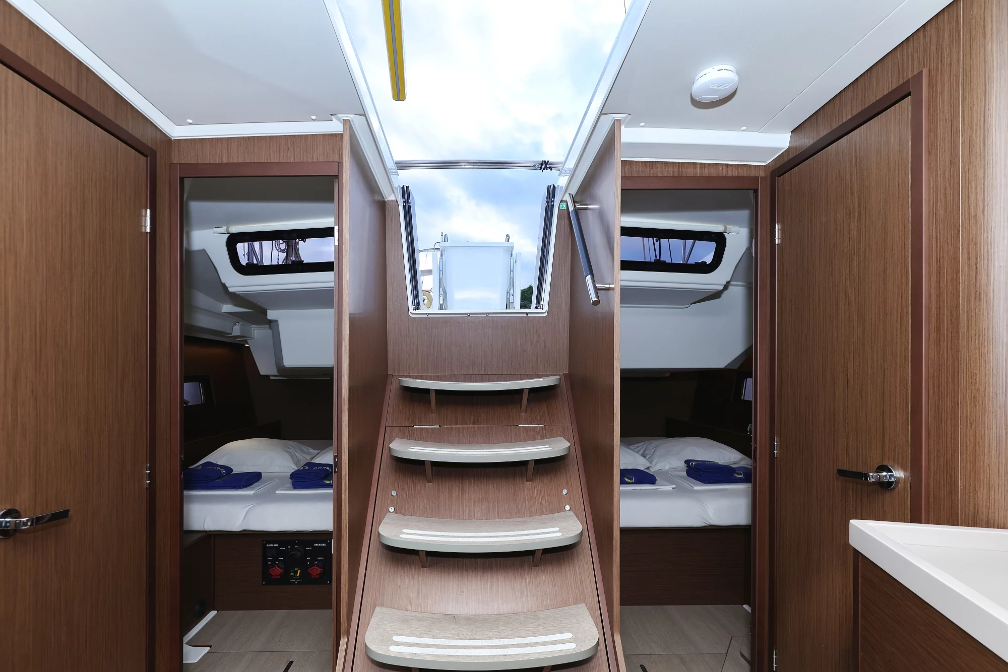 Oceanis 46.1 - 4 cab. (Zeppelin)  - 39