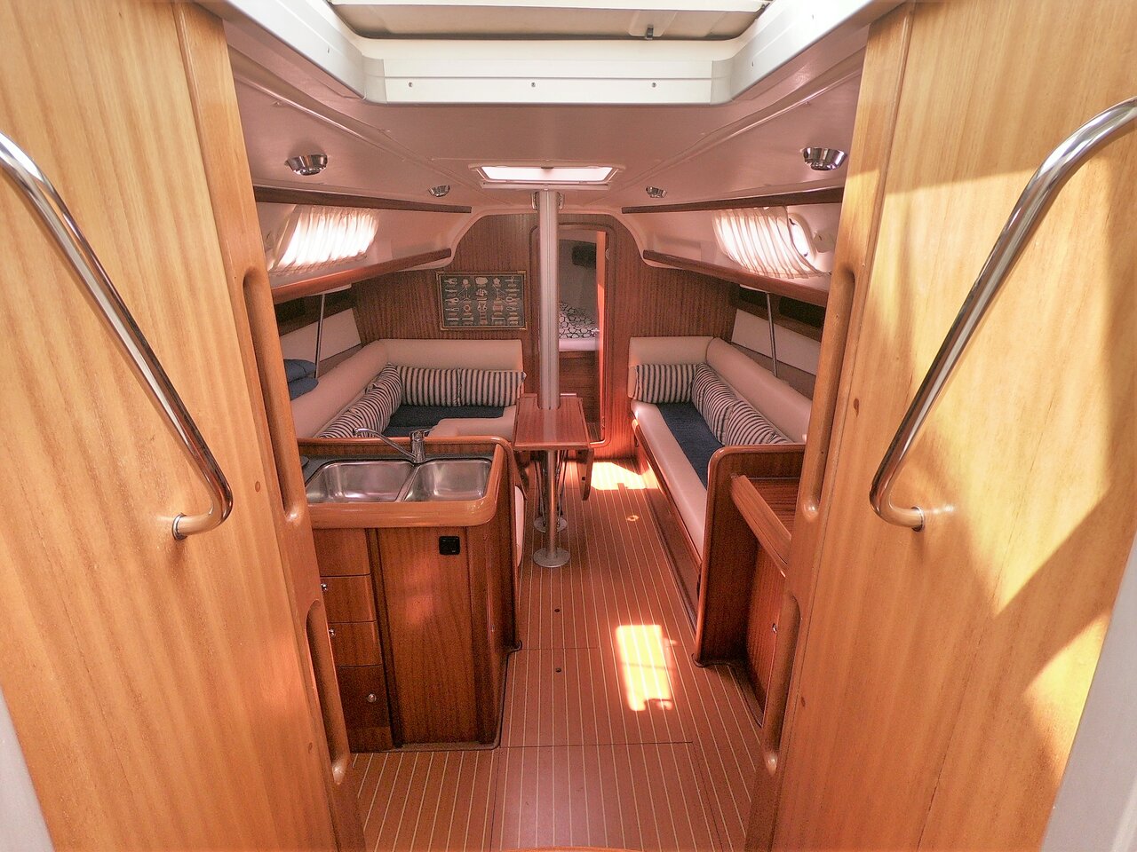 Photo #6 - Bavaria 38 Match - 2 cab. (Gipsy) in Primosten - 40322