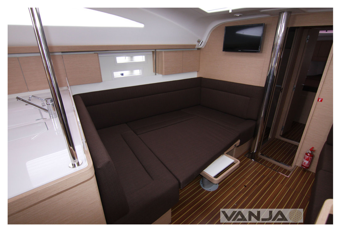 Photo #11 - Elan Impression 45 (Vanja) in Biograd - 40327