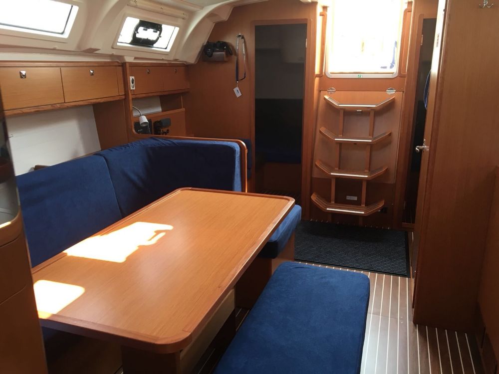 Photo #6 - Bavaria Cruiser 41 - 3 cab. (Laguna) en Vrsar - 40349