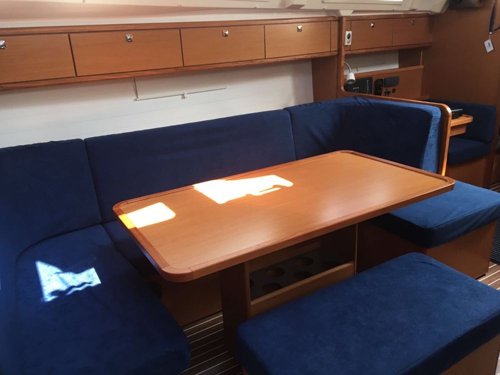 Photo #7 - Bavaria Cruiser 41 - 3 cab. (Laguna) en Vrsar - 40349