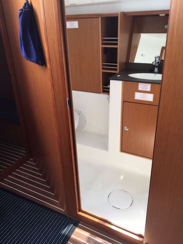 Photo #13 - Bavaria Cruiser 41 - 3 cab. (Laguna) en Vrsar - 40349