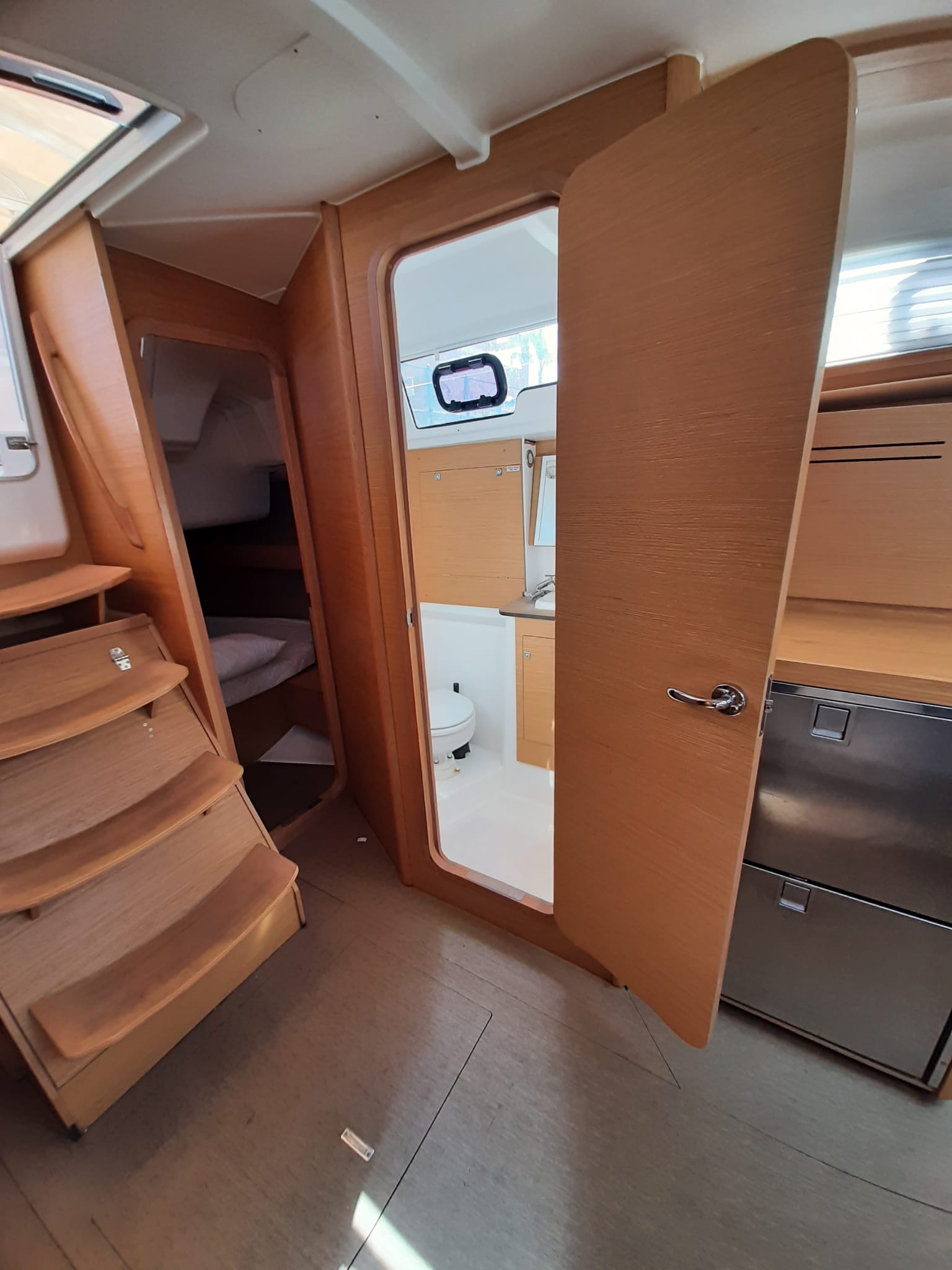 Photo #8 - Dufour 382 GL (Notus) en Portorosa - 40411