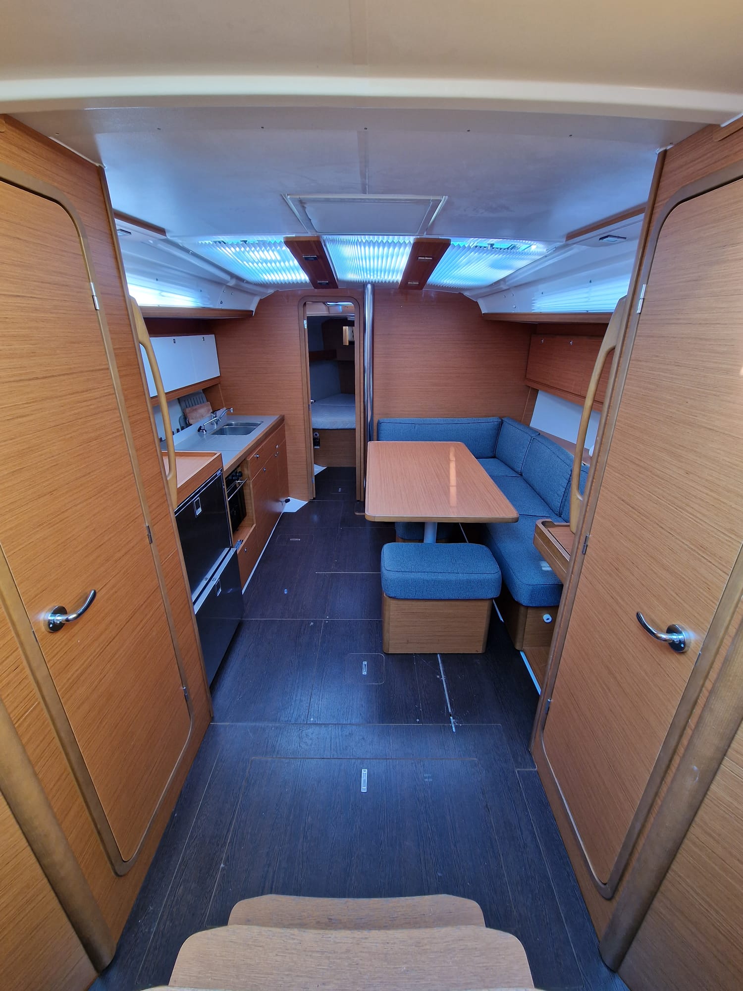 Photo #6 - Dufour 390 GL (Palmarola) in Portorosa - 40416