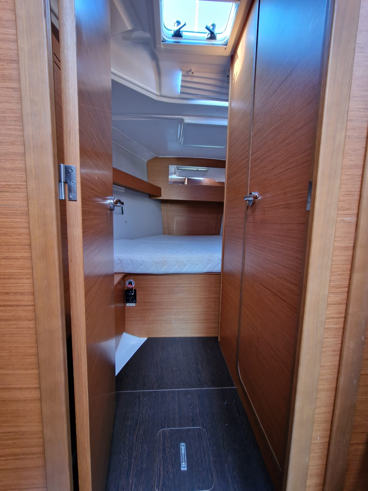 Photo #8 - Dufour 390 GL (Palmarola) in Portorosa - 40416