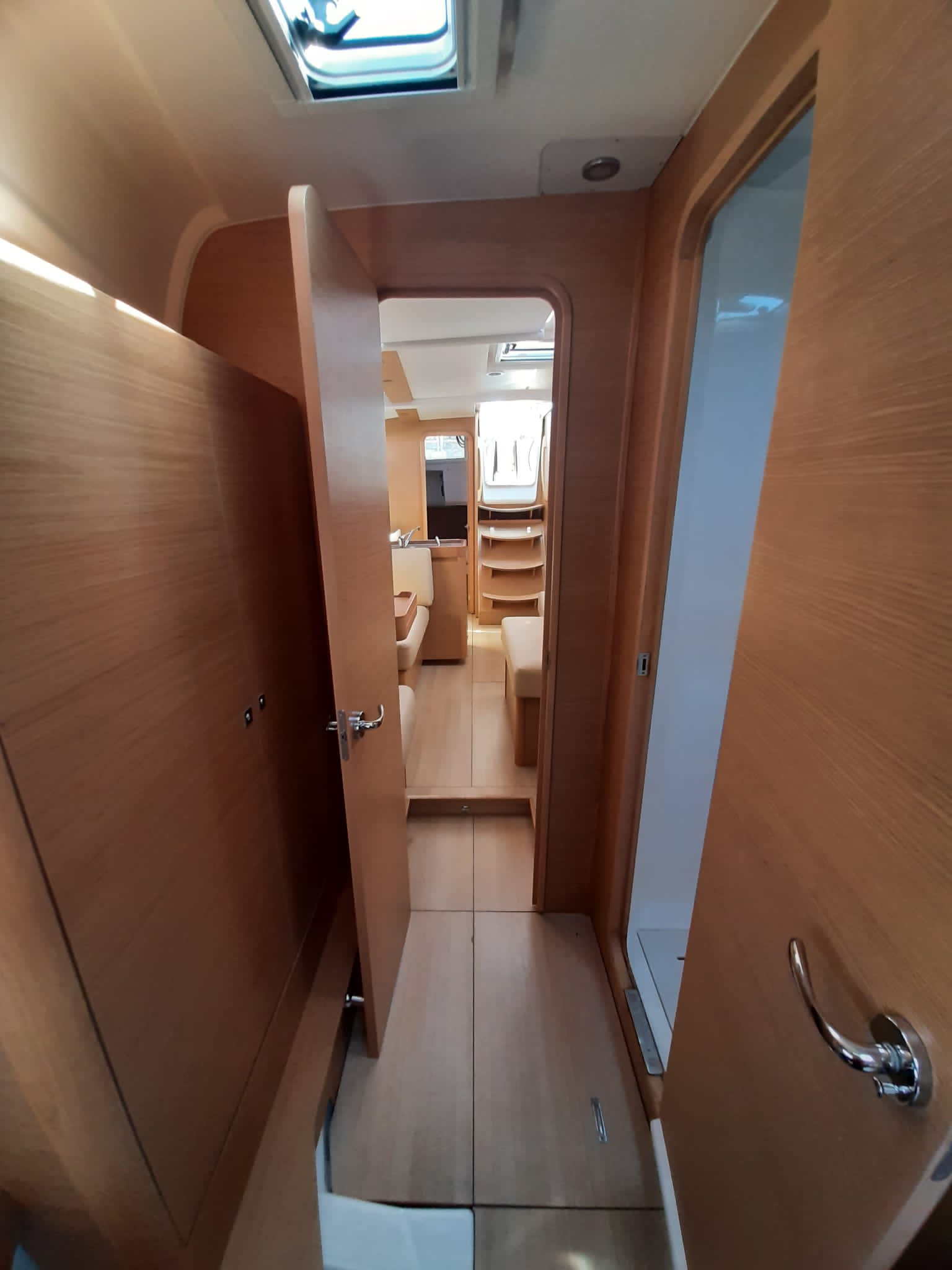 Photo #11 - Dufour 412 GL (Hedone) in Portorosa - 40418
