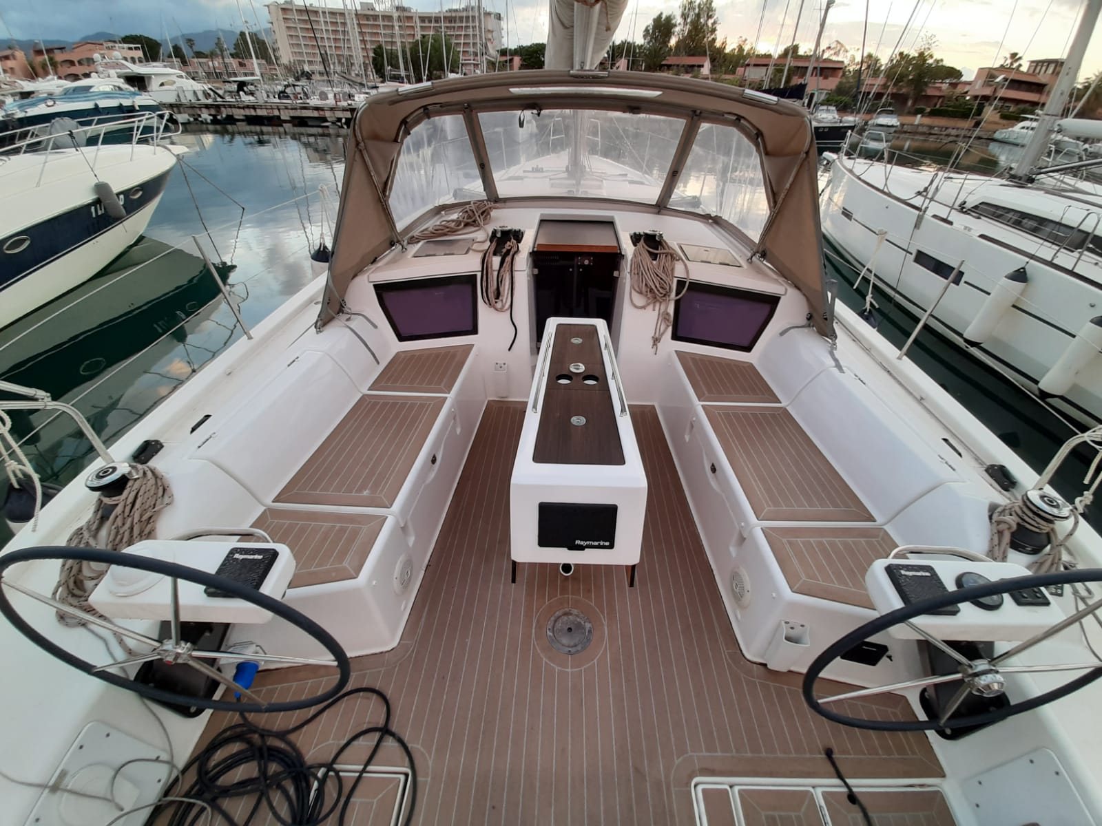 Photo #7 - Dufour 430 GL (Fiodena) in Portorosa - 40419