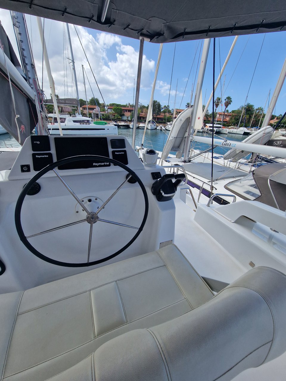 Photo #6 - Dufour 48 Catamaran - 5 + 1 cab. (Salazar) in Palermo - 40434