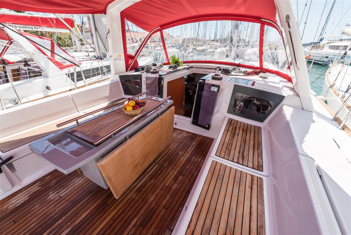 Photo #14 - Oceanis 45 - 4 cab. (Mobula One) en Split - 40473