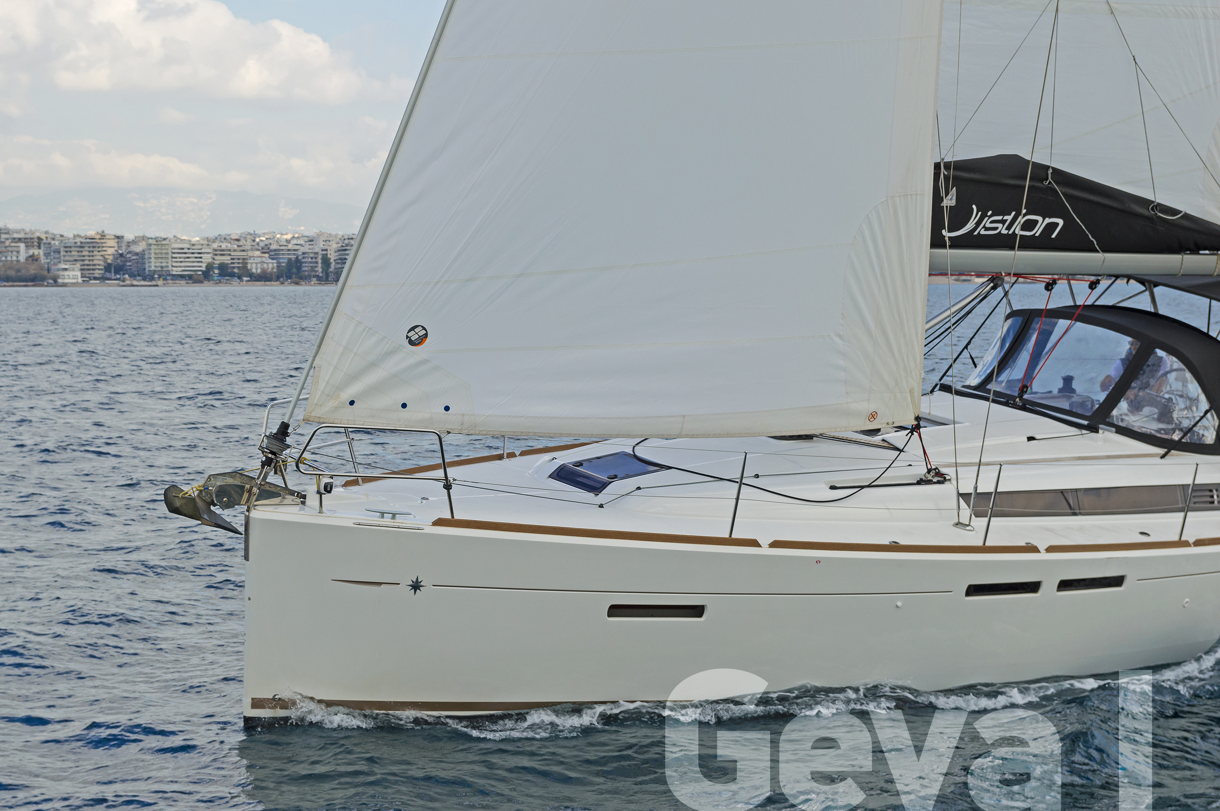 Photo #6 - Sun Odyssey 419 - 3 cab. (Geva I) in Rodi - 40493