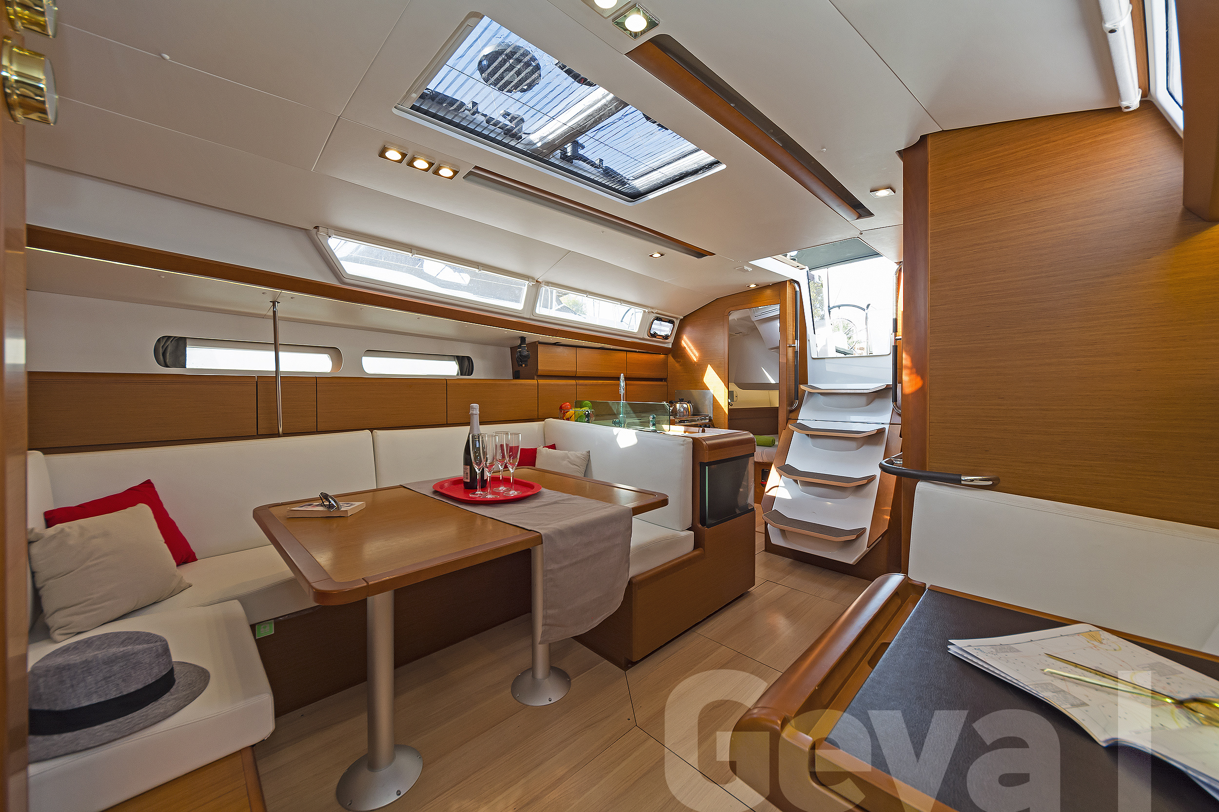 Photo #10 - Sun Odyssey 419 - 3 cab. (Geva I) in Rodi - 40493