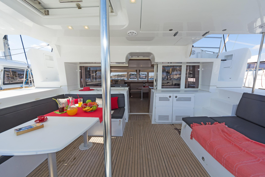 Photo #15 - Lagoon 450 F - 4 + 2 cab. (Maria) in Lavrion - 40501