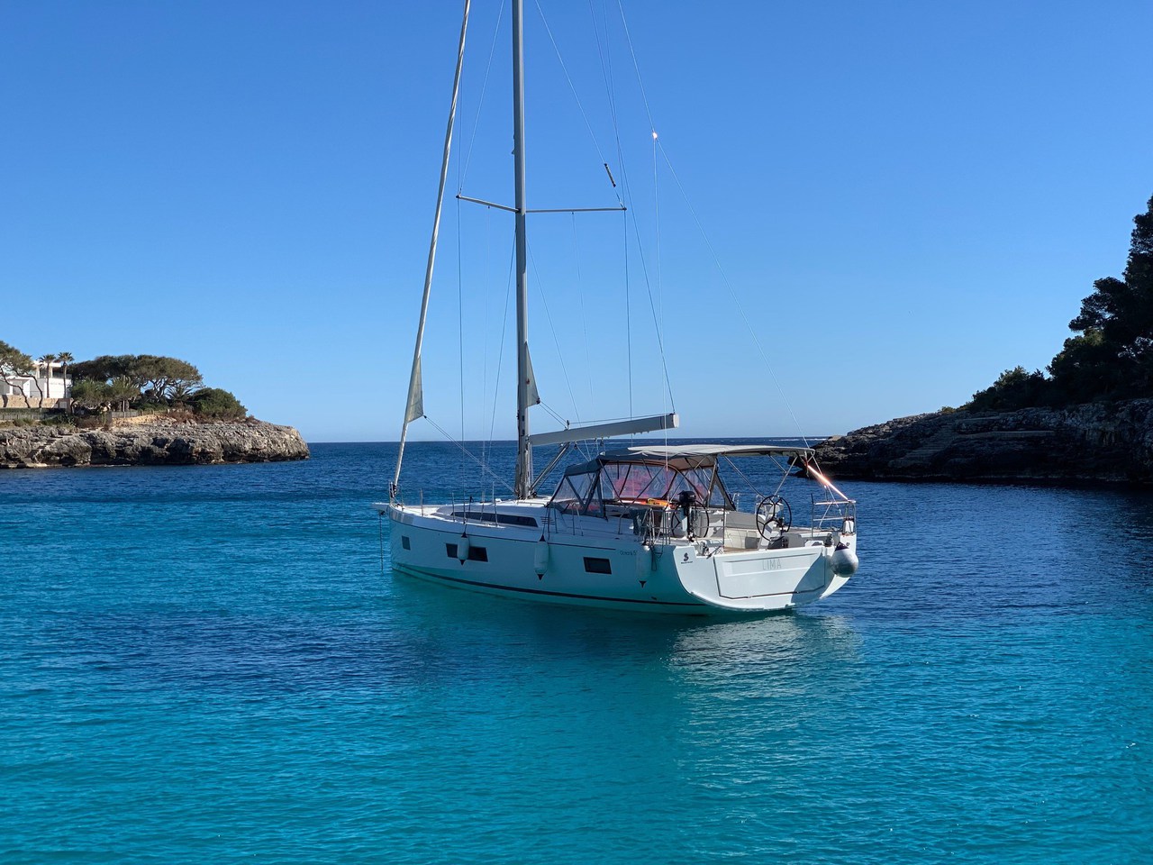Photo #4 - Oceanis 51.1 - 5 + 1 cab. (Lima) en Cala D`Or - 40526