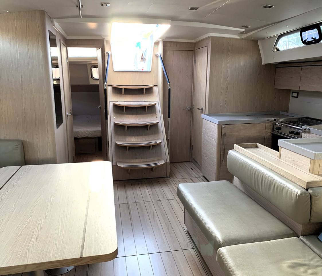 Photo #7 - Oceanis 51.1 - 5 + 1 cab. (Lima) en Cala D`Or - 40526