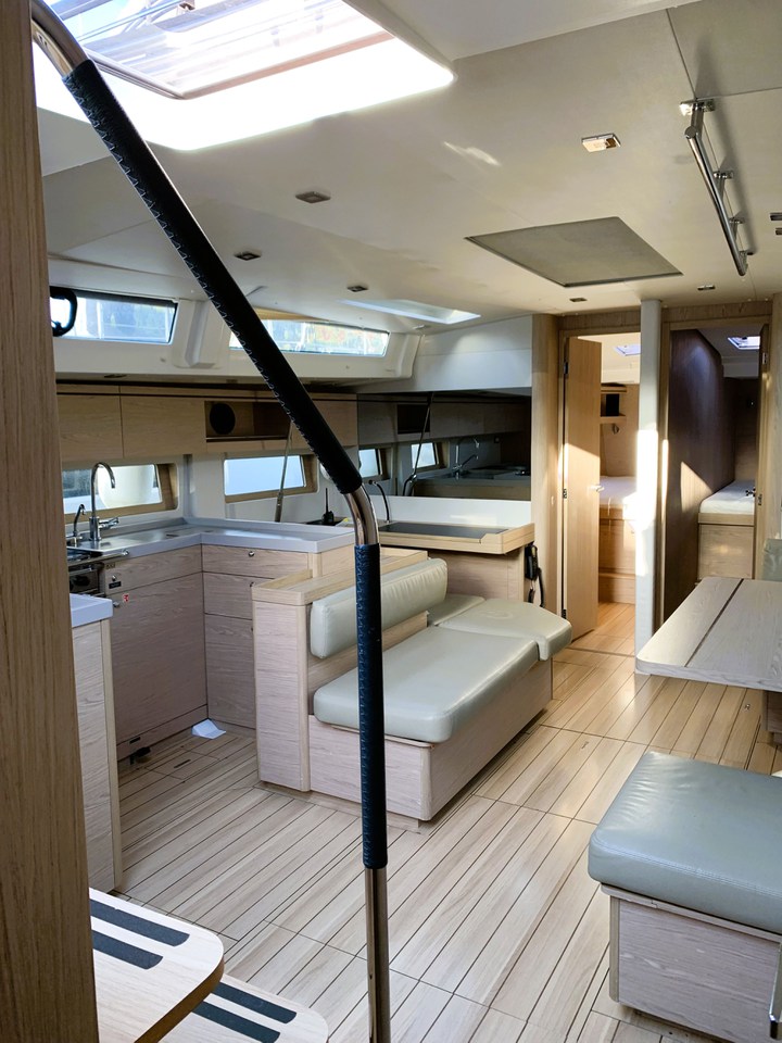 Photo #8 - Oceanis 51.1 - 5 + 1 cab. (Lima) en Cala D`Or - 40526
