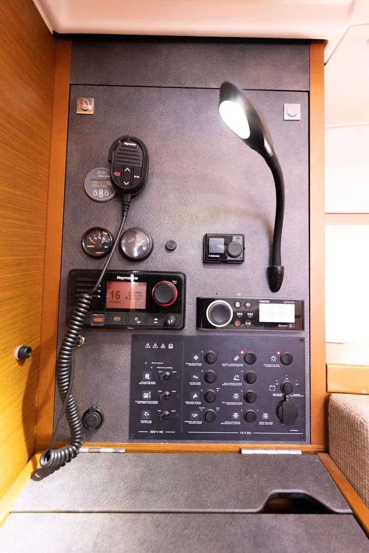 Sun Odyssey 349 (Zatara)  - 12