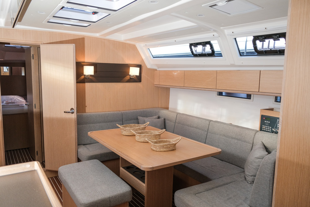 Photo #11 - Bavaria Cruiser 46 - 4 cab. (Nautilus One) in Fethiye - 40568