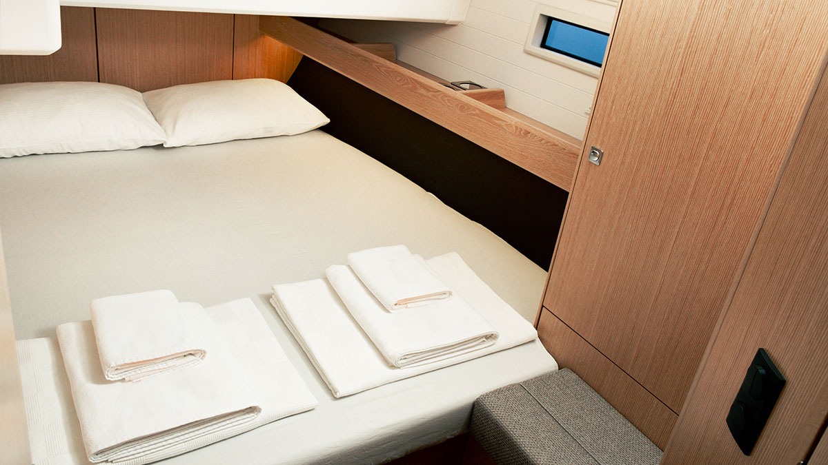 Photo #16 - Bavaria Cruiser 46 - 4 cab. (Nautilus One) in Fethiye - 40568