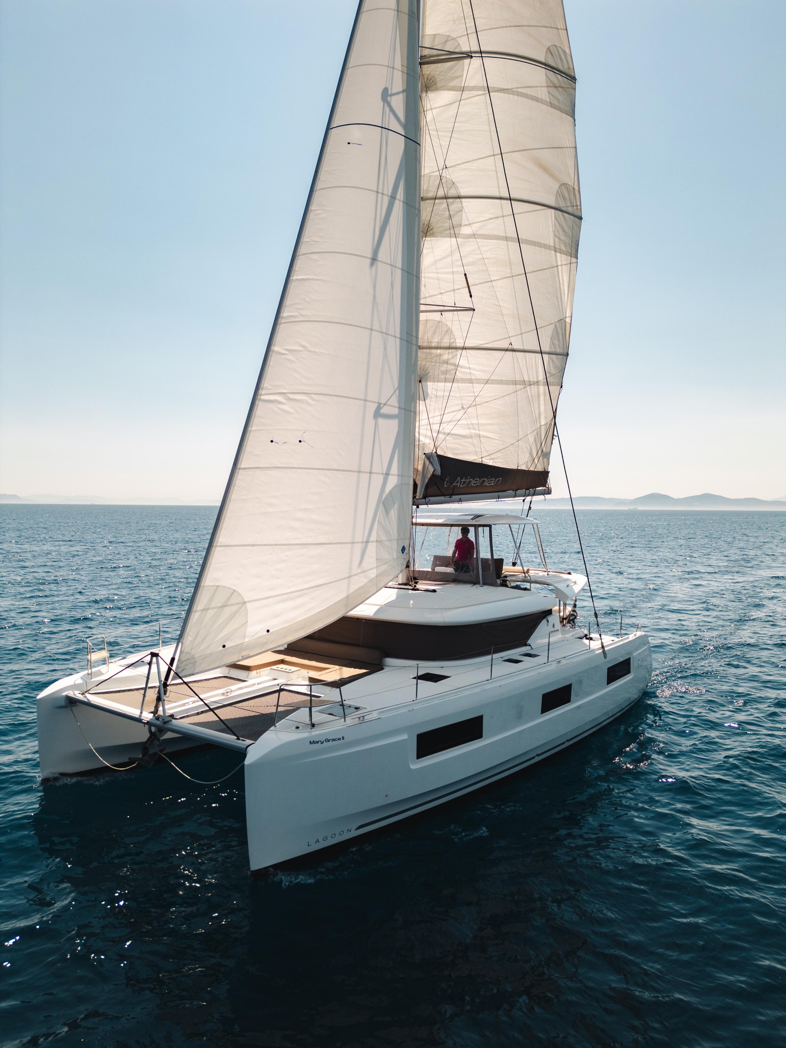 Photo #3 - Lagoon 46 - 4 + 2 cab. (Mary Grace II) en Athènes - 40574