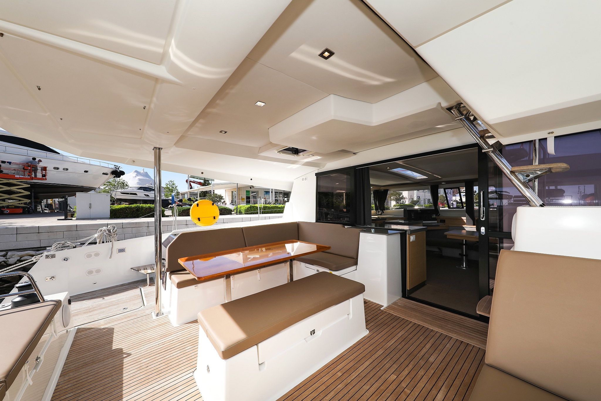 Photo #5 - Fountaine Pajot Saona 47 Quintet - 5 + 1 cab. (Tamara V) en Trogir - 40604