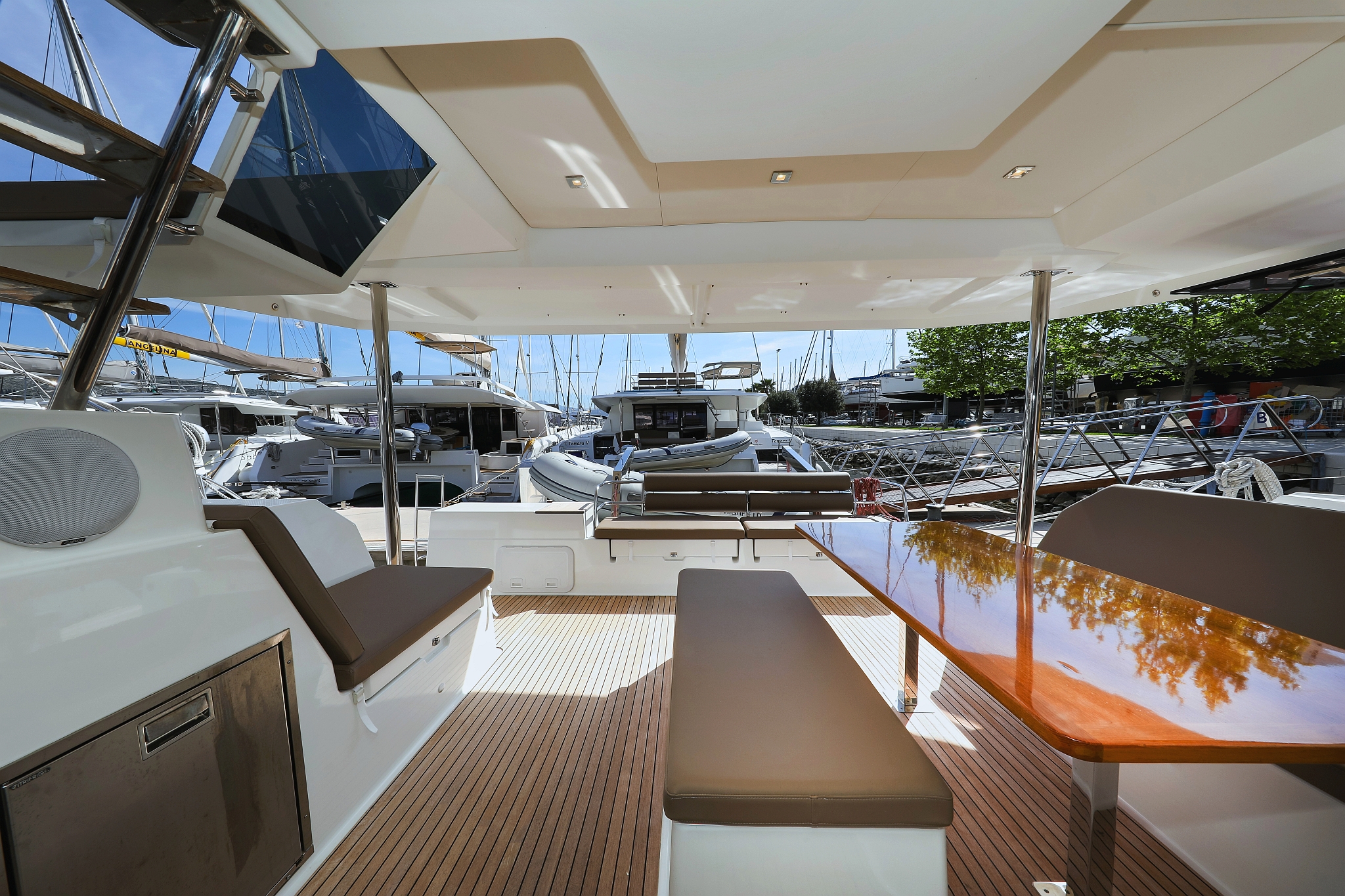 Photo #7 - Fountaine Pajot Saona 47 Quintet - 5 + 1 cab. (Tamara V) en Trogir - 40604
