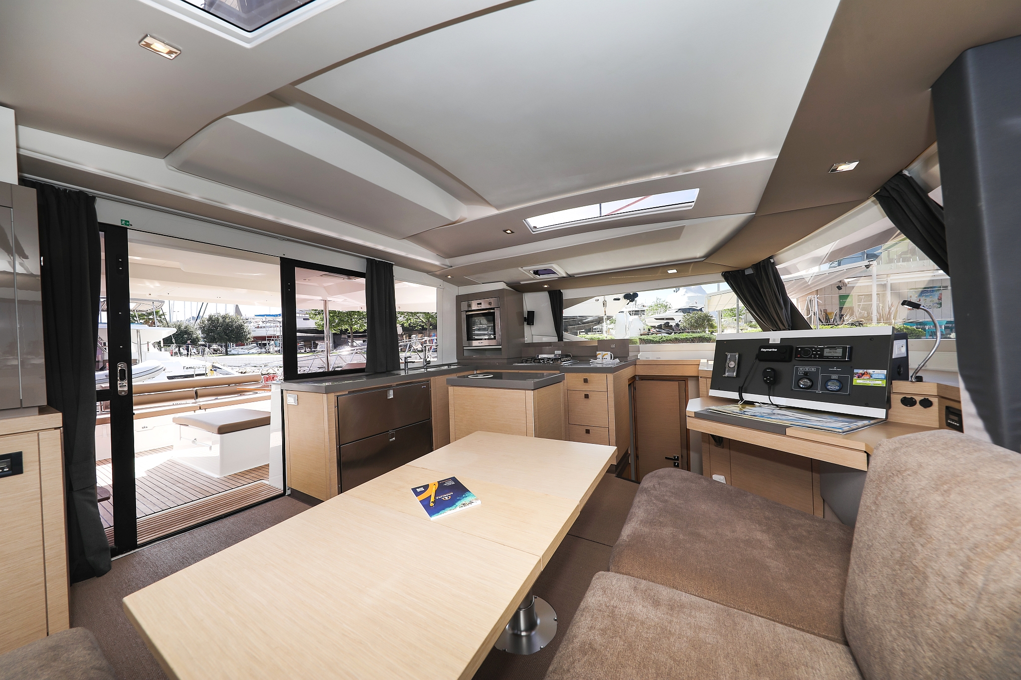 Photo #15 - Fountaine Pajot Saona 47 Quintet - 5 + 1 cab. (Tamara V) en Trogir - 40604