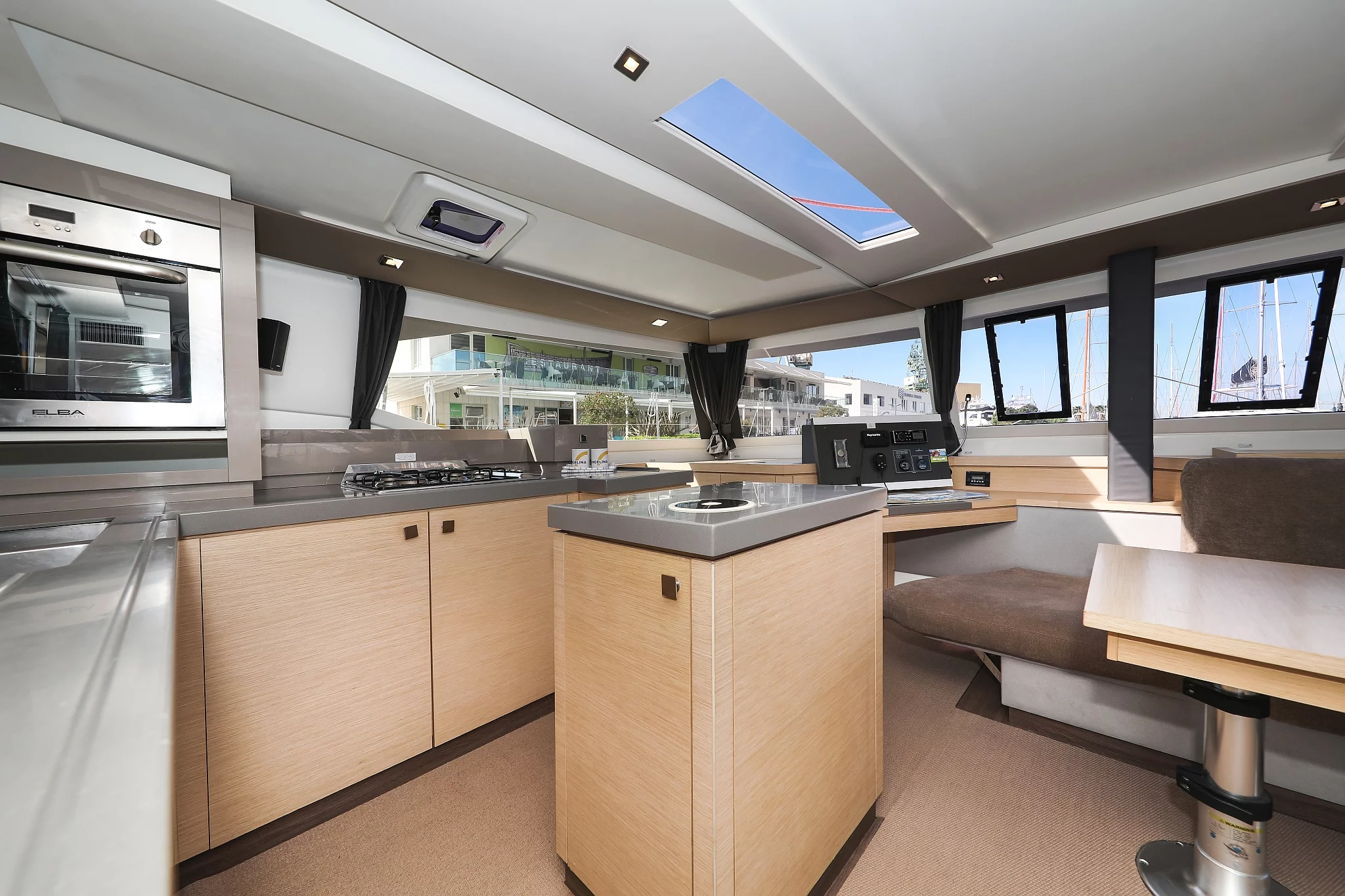 Fountaine Pajot Saona 47 Quintet - 5 + 1 cab. (Tamara V)  - 18