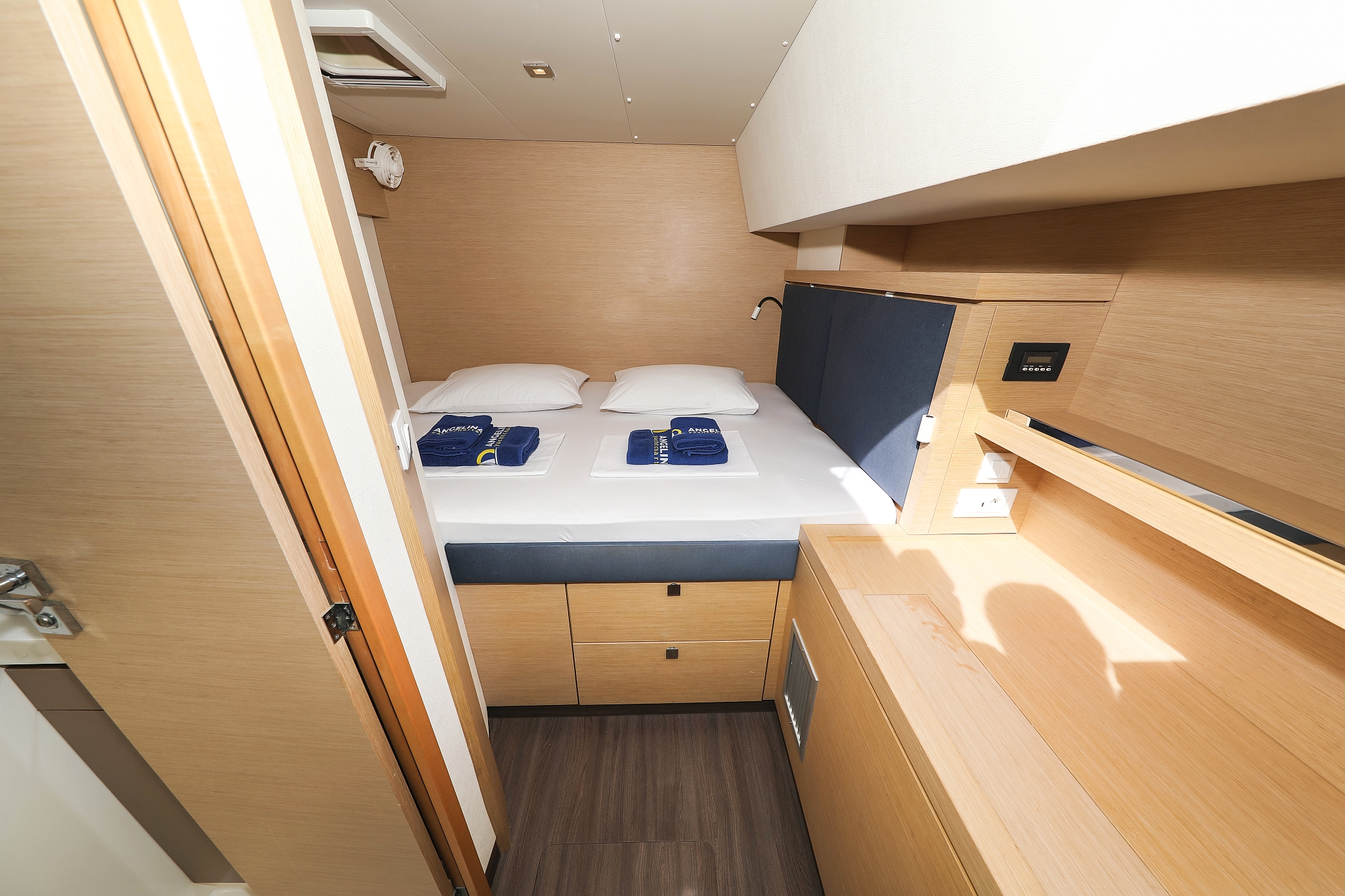 Photo #29 - Fountaine Pajot Saona 47 Quintet - 5 + 1 cab. (Tamara V) en Trogir - 40604
