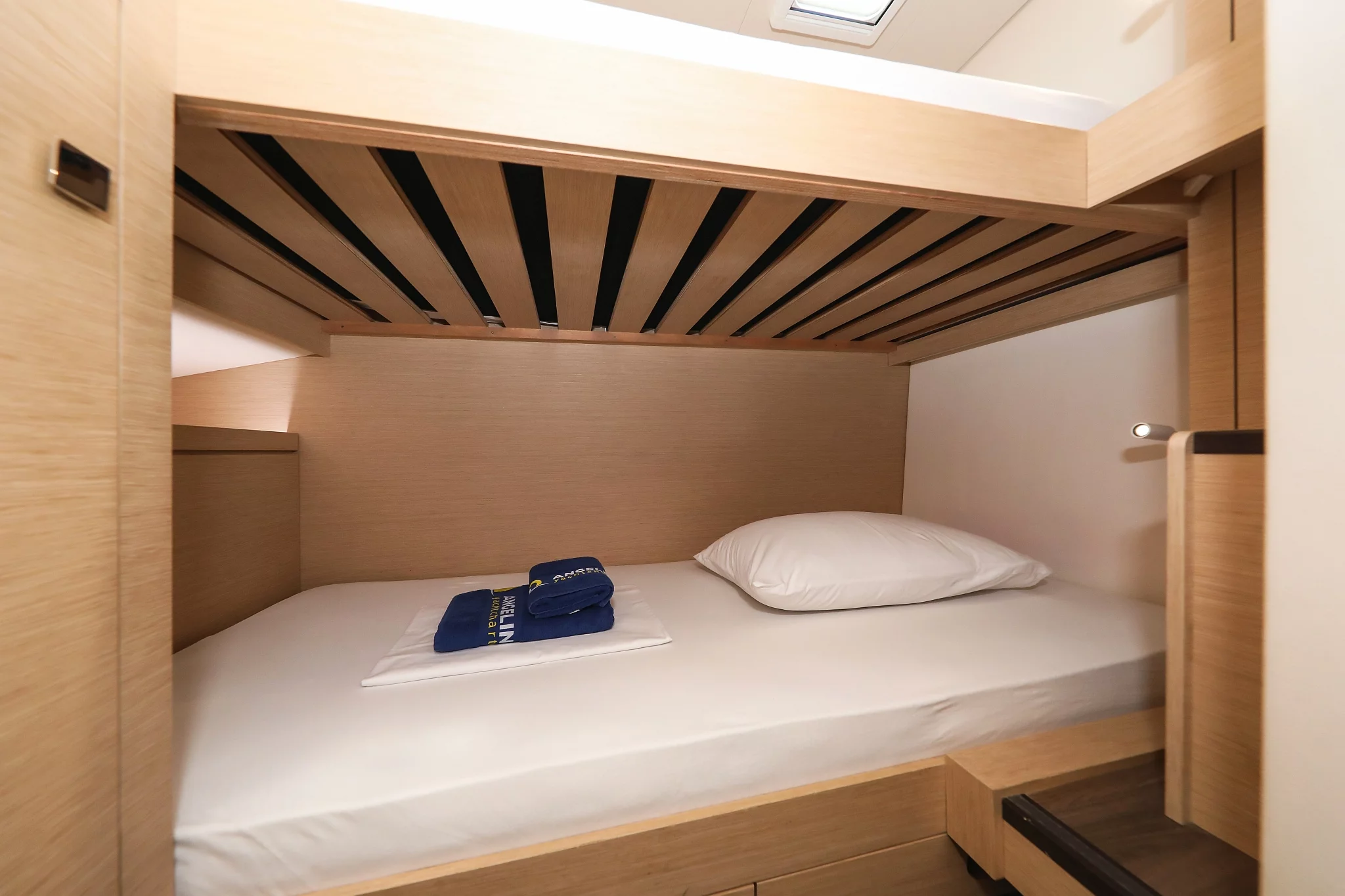 Fountaine Pajot Saona 47 Quintet - 5 + 1 cab. (Tamara V)  - 31