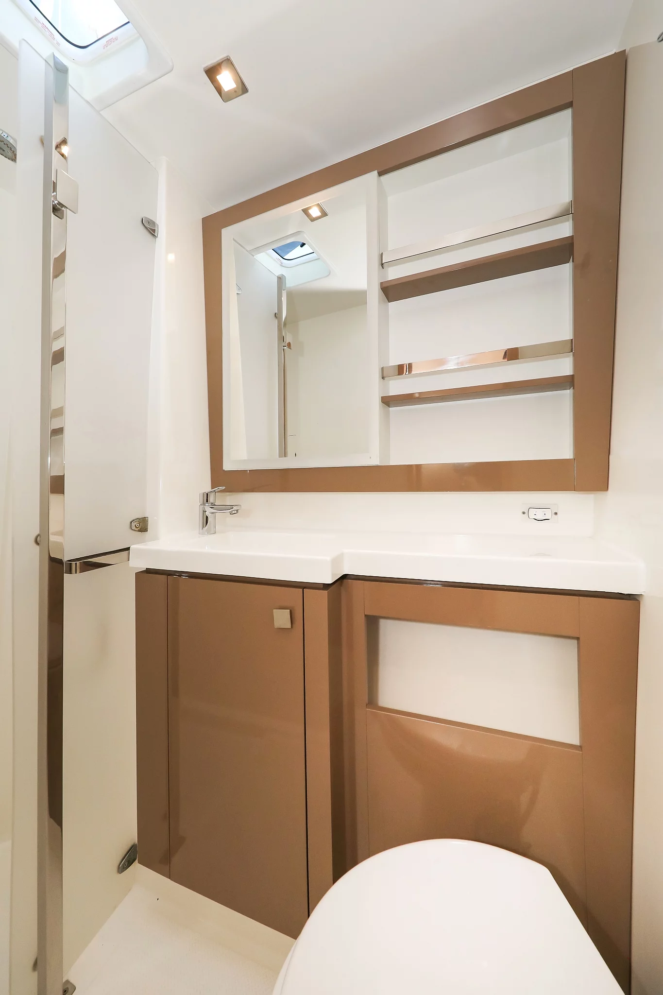 Fountaine Pajot Saona 47 Quintet - 5 + 1 cab. (Tamara V)  - 37