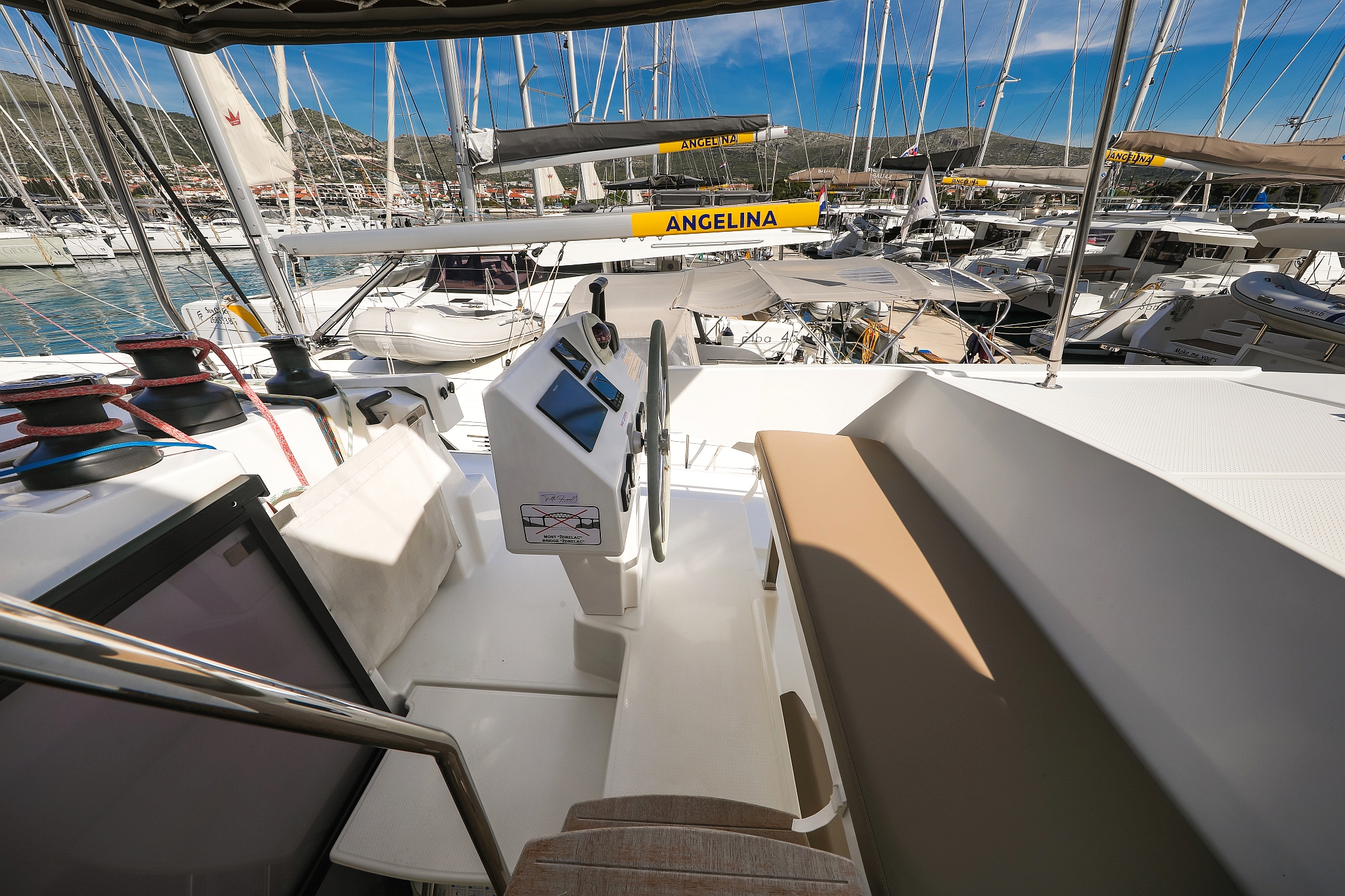 Photo #9 - Fountaine Pajot Saona 47 Quintet - 5 + 1 cab. (Nina V) in Trogir - 40605