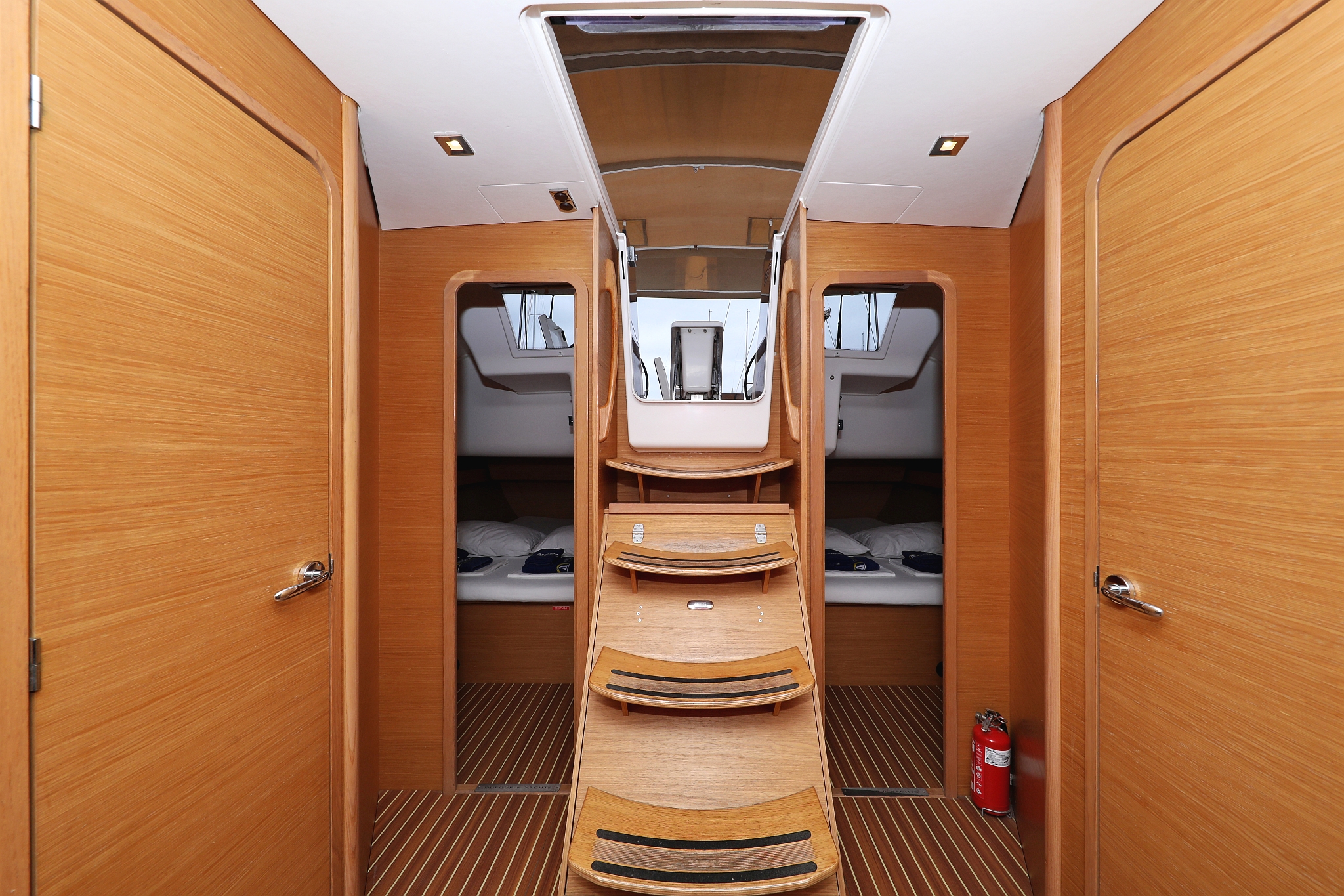Photo #13 - Dufour 460 GL (Horido) in Trogir - 40608