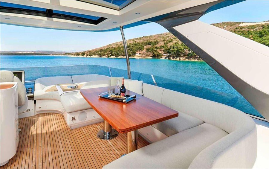 Photo #16 - Azimut 78 Fly - 4 + 1 cab. (OMR Group) en Podstrana - 40611
