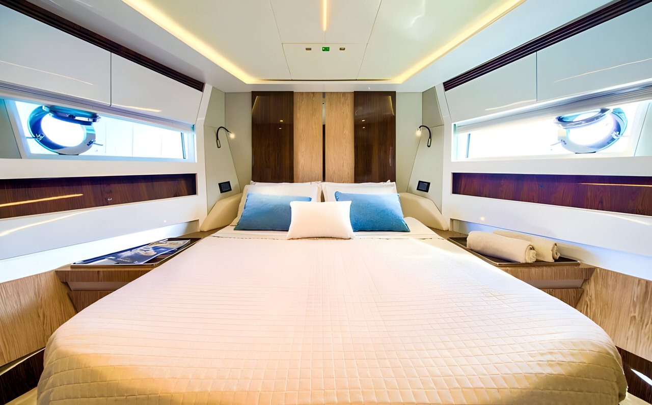 Photo #15 - Azimut S7 (Mudita) en Podstrana - 40612