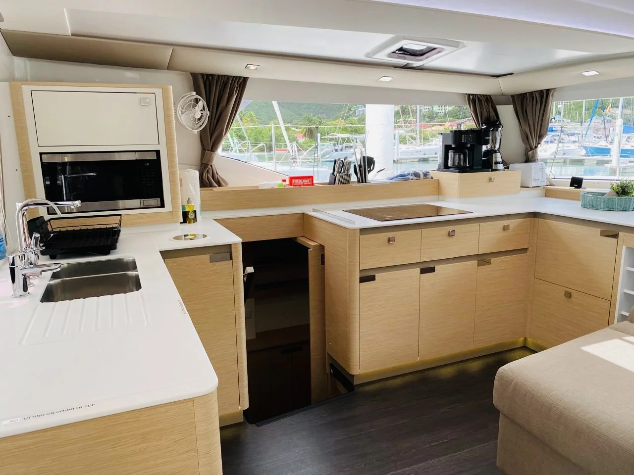 Fountaine Pajot Elba 45 - 3 cab. (Aboat Time)  - 9