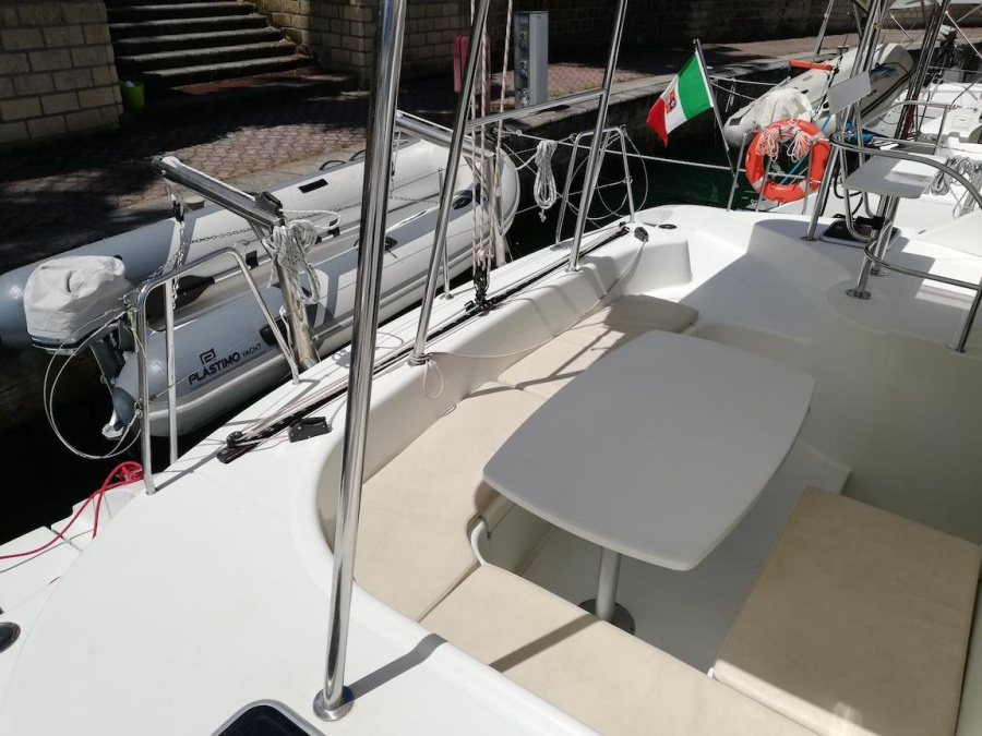 Photo #12 - Lagoon 380 S2 - 4 cab. (Dattilo) in Capo d'Orlando - 40646