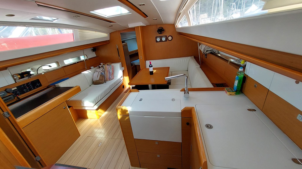 Photo #7 - Sun Odyssey 41DS (Honeypot) in Gocek - 40650