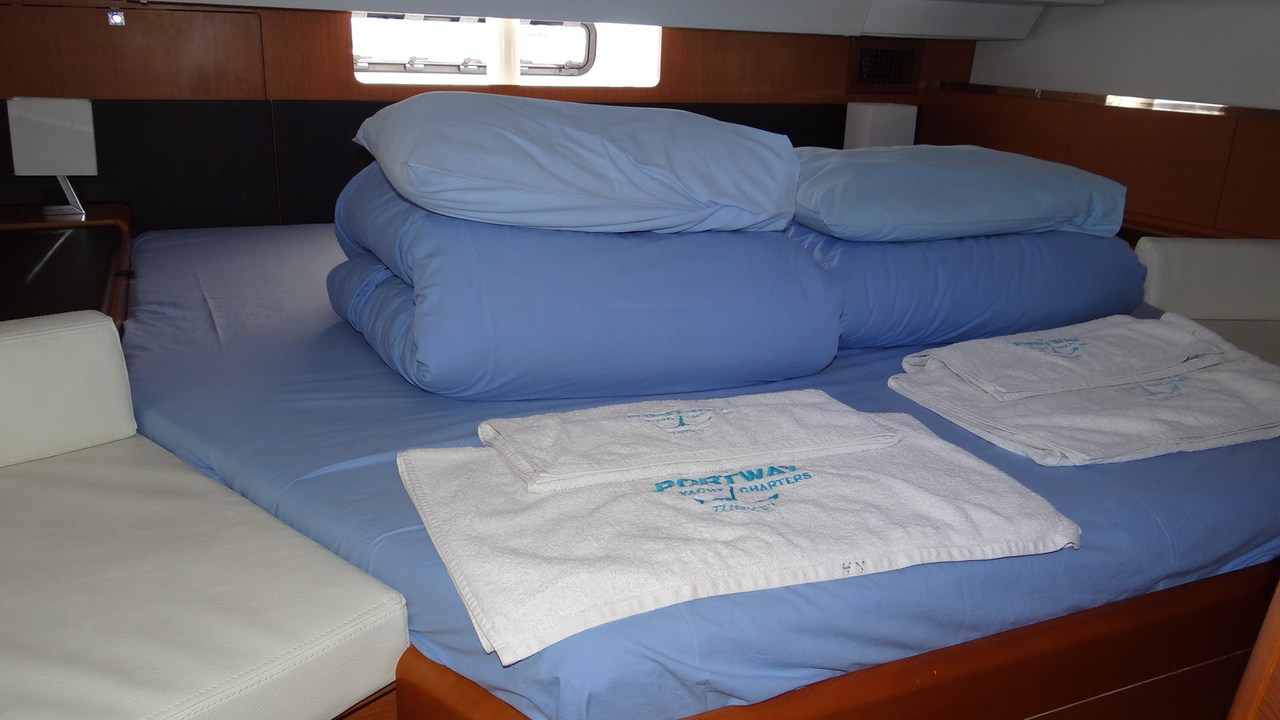 Photo #9 - Sun Odyssey 41DS (Honeypot) in Gocek - 40650