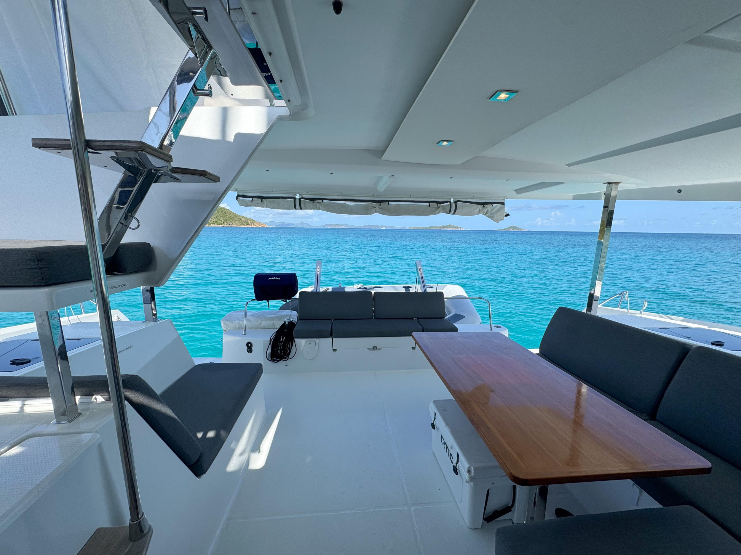 Photo #12 - Fountaine Pajot Isla 40 - 4 + 1 cab. (Déjà Vu) in Road Town - 40661
