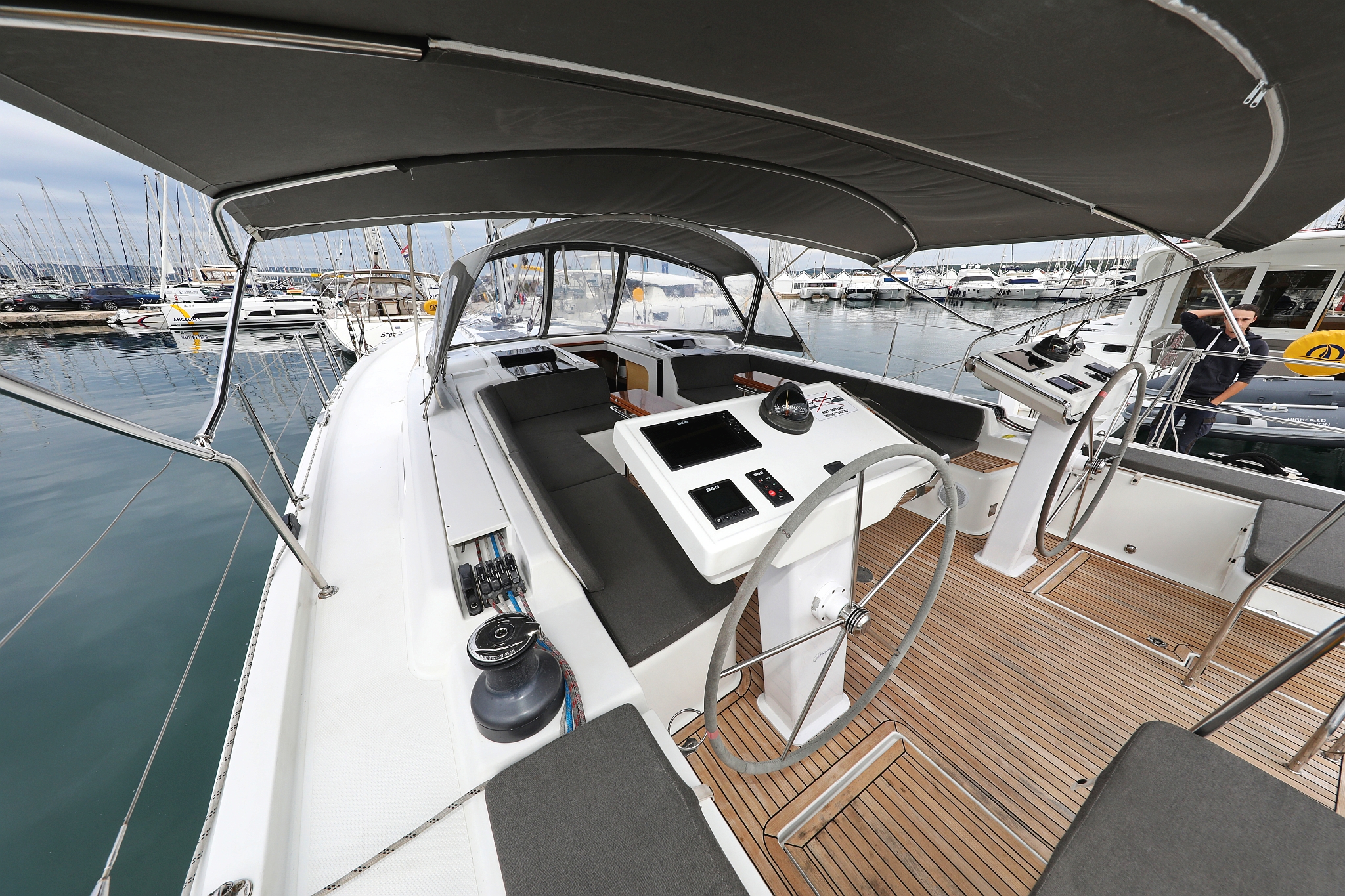 Photo #5 - Hanse 548 - 5 + 1 cab. (Moje) en Biograd - 40672
