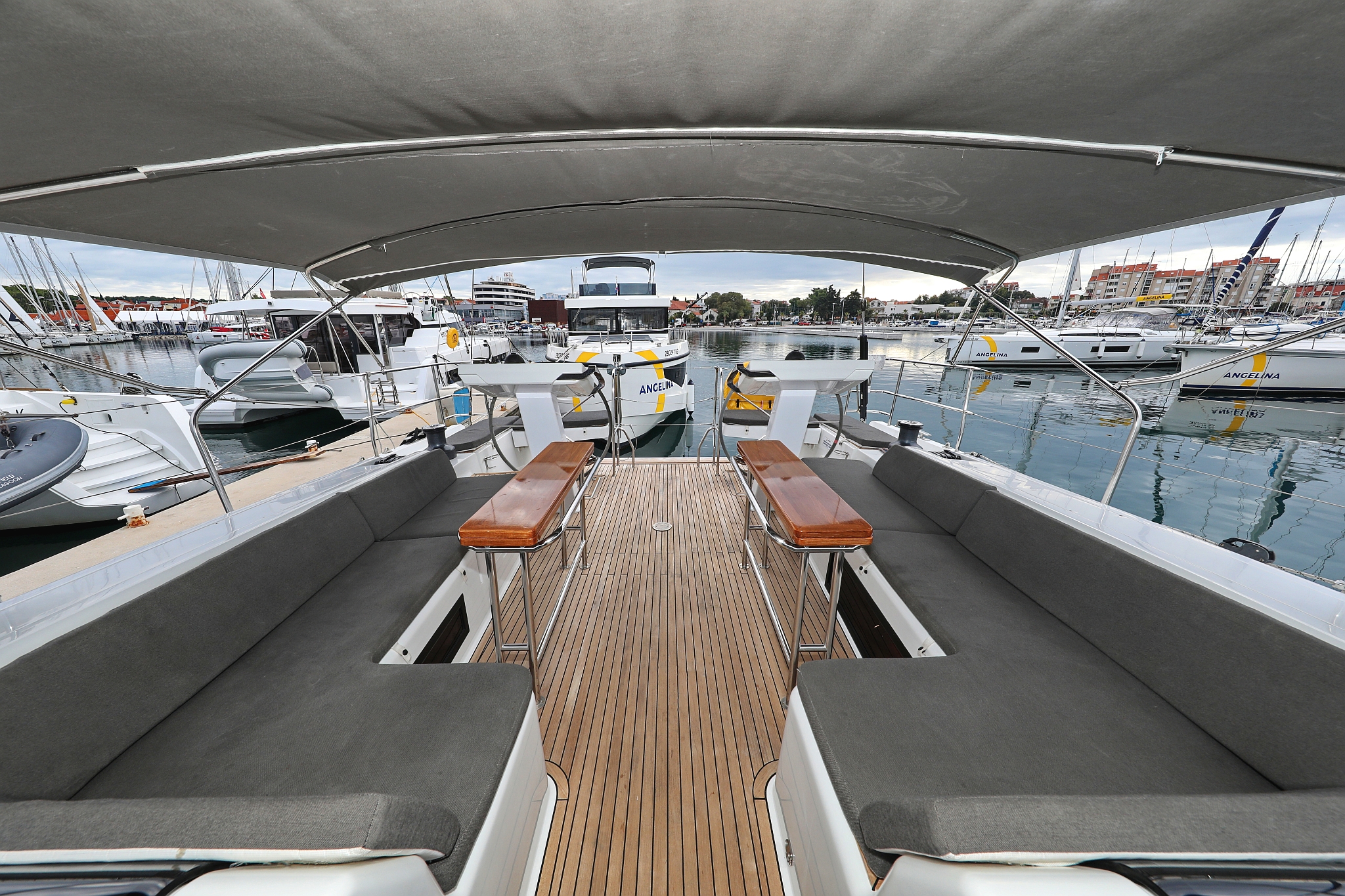 Photo #8 - Hanse 548 - 5 + 1 cab. (Moje) en Biograd - 40672