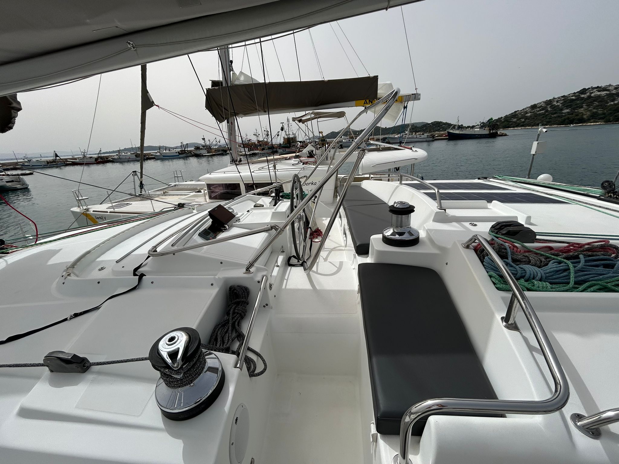 Photo #7 - Lagoon 440 - 4 cab. (Manatee) in Tribunj - 40700